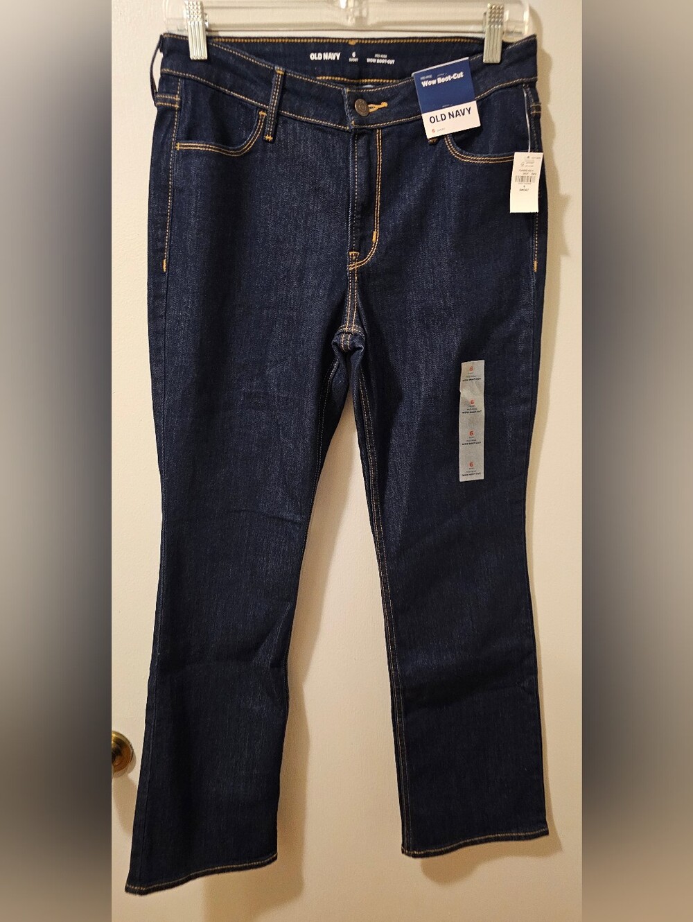Old Navy Mid Rise Wow Bootcut Jeans Blue Women's Size 6 Short NWT